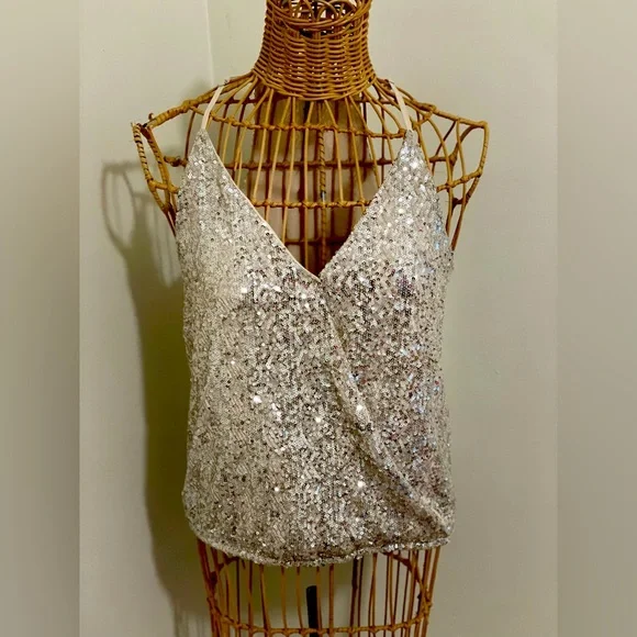 Love on a Hanger sequins camisole top - Picture 1 of 5